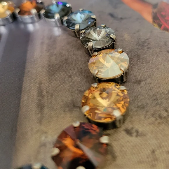 Austrian Crystal Tennis Bracelet in Antique Silver - Picture 5 of 12